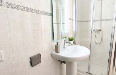 Resale - Townhouse / Duplex / Corner - Ciudad Quesada - La Fiesta