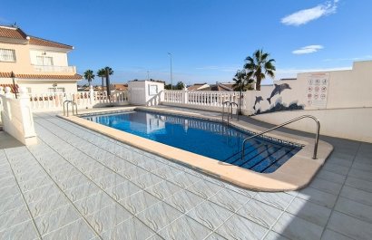 Resale - Townhouse / Duplex / Corner - Ciudad Quesada - La Fiesta