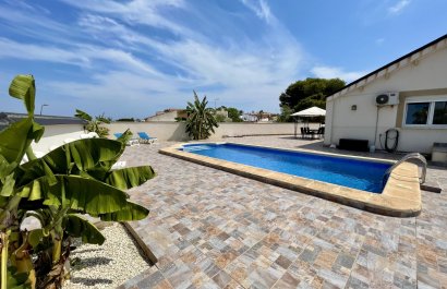 Resale - Villa - Torrevieia - Los Balcones