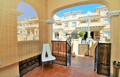 Reventa - Townhouse / Duplex - Villamartín