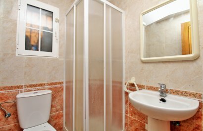 Reventa - Townhouse / Duplex - Villamartín