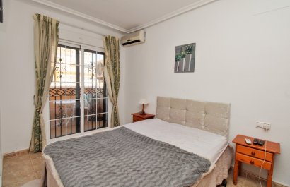 Reventa - Townhouse / Duplex - Villamartín