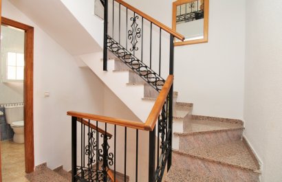 Reventa - Townhouse / Duplex - Villamartín