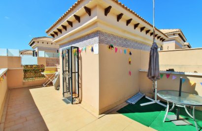 Reventa - Townhouse / Duplex - Villamartín