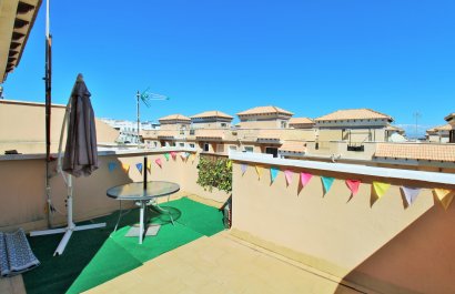 Reventa - Townhouse / Duplex - Villamartín