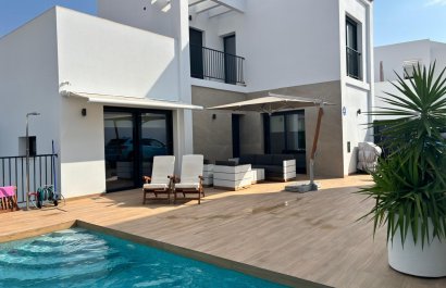 Resale - Villa - Ciudad Quesada