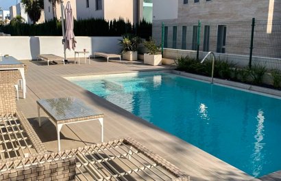 Resale - Villa - Orihuela Costa - Campoamor