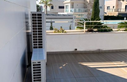 Resale - Villa - Orihuela Costa - Campoamor