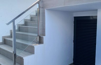 Resale - Villa - Orihuela Costa - Campoamor