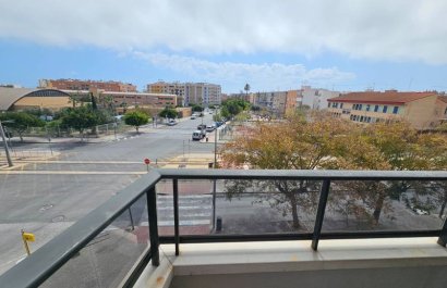 Resale - Apartment / flat - Villajoyosa - town