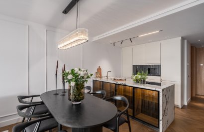 Resale - Apartment / flat - Marbella - Golden Mile