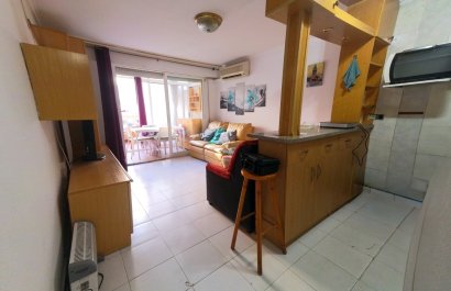 Resale - Apartment / flat - Torrevieia - Playa Los Locos