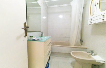 Resale - Apartment / flat - Torrevieia - Playa Los Locos