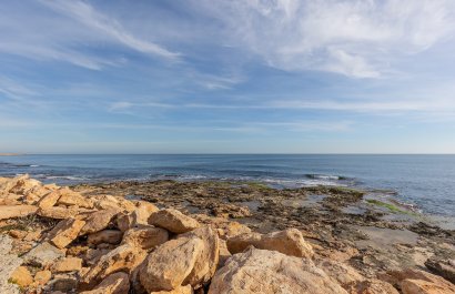 Resale - Apartment / flat - Torrevieia - Playa Los Locos