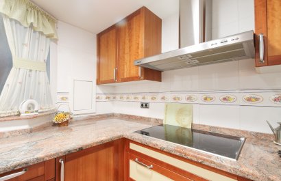 Resale - Apartment / flat - Alicante - - Centro  -