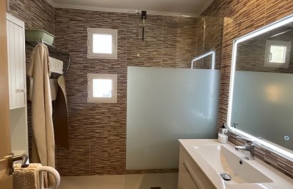 Resale - Townhouse / Duplex / Corner - La Nucía - Urbanizaciones