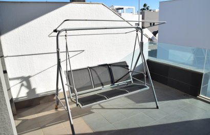 Resale - Apartment / flat - Orihuela Costa - La Zenia