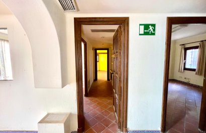 Resale - Commercial - Torrevieia - Playa Los Locos