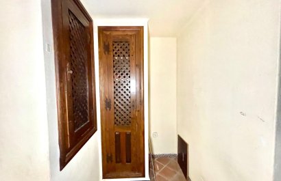 Resale - Commercial - Torrevieia - Playa Los Locos