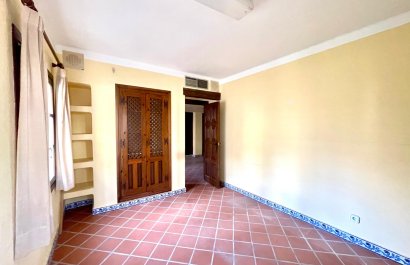 Resale - Commercial - Torrevieia - Playa Los Locos