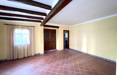 Resale - Commercial - Torrevieia - Playa Los Locos