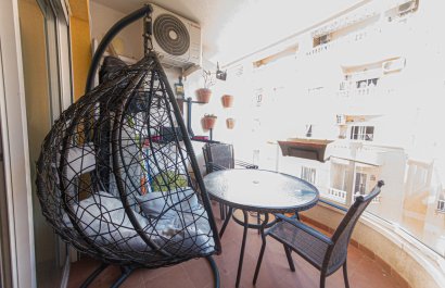 Resale - Apartment / flat - Torrevieia - Playa de Los Locos-Curva del Palangre