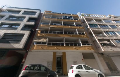 Resale - Apartment / flat - Torrevieia - Playa de Los Locos-Curva del Palangre