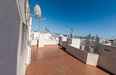 Resale - Apartment / flat - Torrevieia - Playa de Los Locos-Curva del Palangre