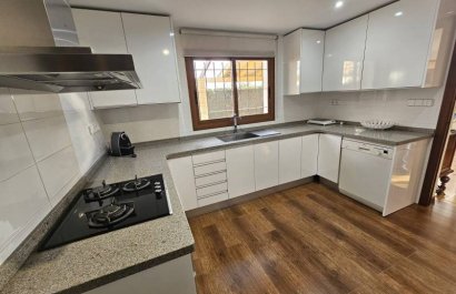 Resale - Villa - Villajoyosa - Varadero/ Estudiantes beach