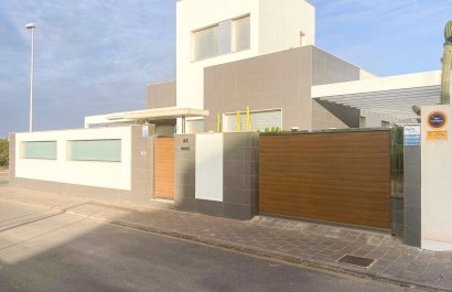 Reventa - Villa - Orihuela Costa - Mil Palmeras