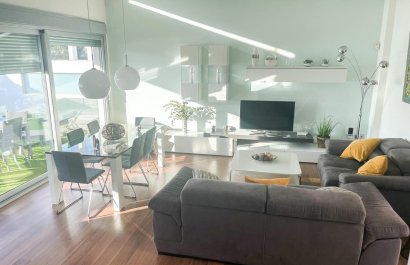 Reventa - Villa - Orihuela Costa - Mil Palmeras