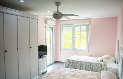 Reventa - Villa - Orihuela Costa - MUY CERCA DE LA PLAYA