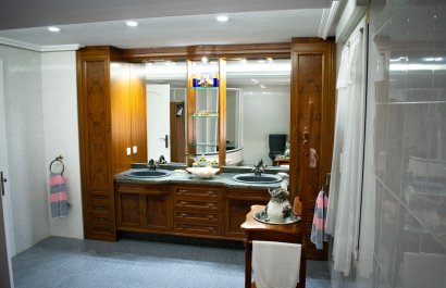 Reventa - Villa - Orihuela Costa - MUY CERCA DE LA PLAYA