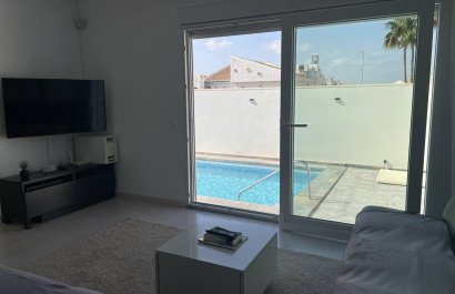 Resale - Villa - Torrevieia - San Luis
