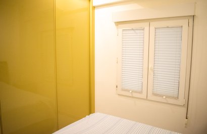 Reventa - Apartamento / piso - Torrevieia - Torrevieja