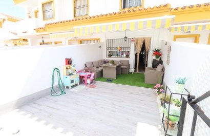 Resale - Townhouse / Duplex / Corner - Pilar de la Horadada - Costa Blanca