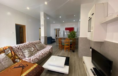 Reventa - Apartamento / piso - Torrevieia - Center