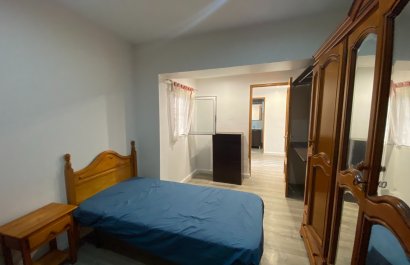 Reventa - Apartamento / piso - Torrevieia - Center
