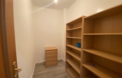 Reventa - Apartamento / piso - Torrevieia - Center