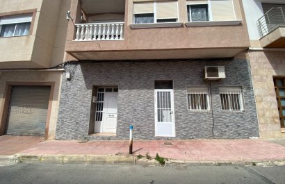 Reventa - Apartamento / piso - Torrevieia - Center
