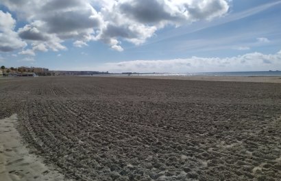 Resale - Townhouse / Duplex / Corner - Santa Pola