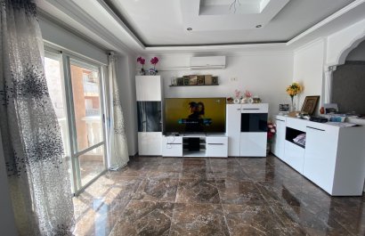 Resale - Apartment / flat - Torrevieia - Center
