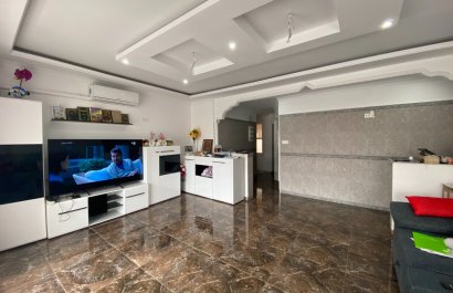 Resale - Apartment / flat - Torrevieia - Center