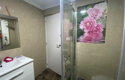 Resale - Apartment / flat - Torrevieia - Center