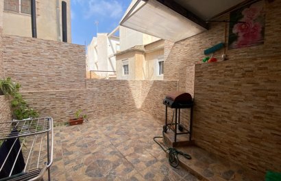 Resale - Apartment / flat - Torrevieia - Center