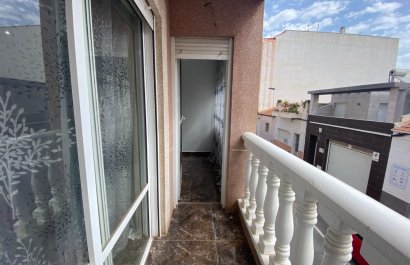 Resale - Apartment / flat - Torrevieia - Center