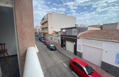 Resale - Apartment / flat - Torrevieia - Center