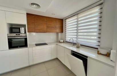 Resale - Villa - La Nucía