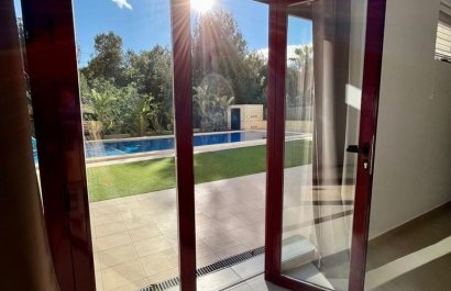 Resale - Villa - La Nucía