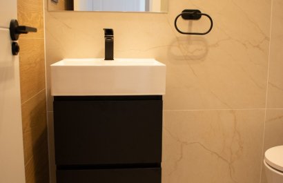 Resale - Townhouse / Duplex / Corner - Orihuela Costa - Punta Prima